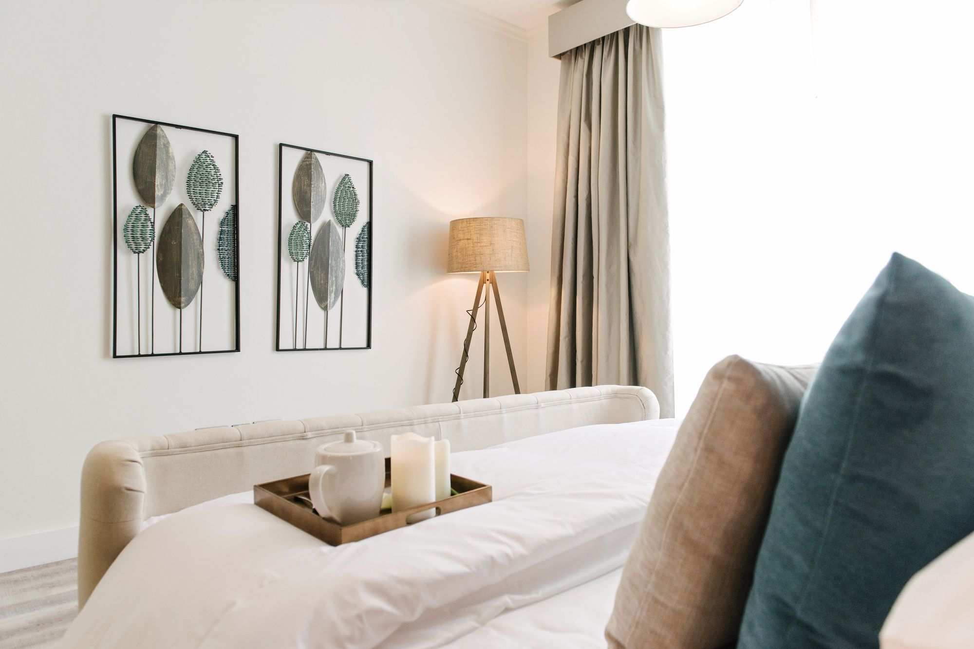 Faraway Homes - Burj Views Luxury