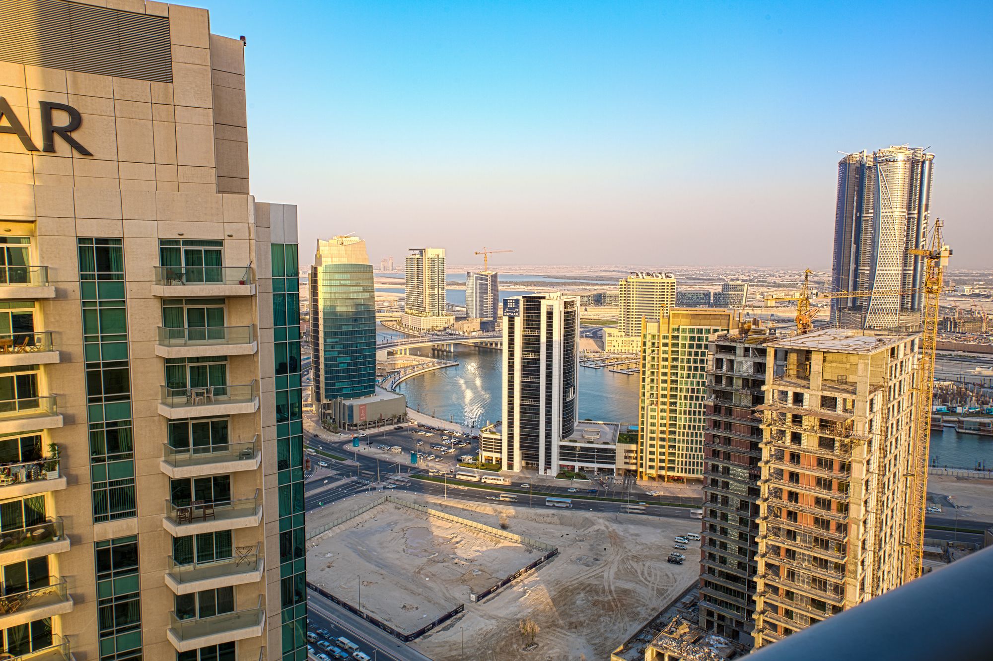 Faraway Homes - Burj Views Luxury