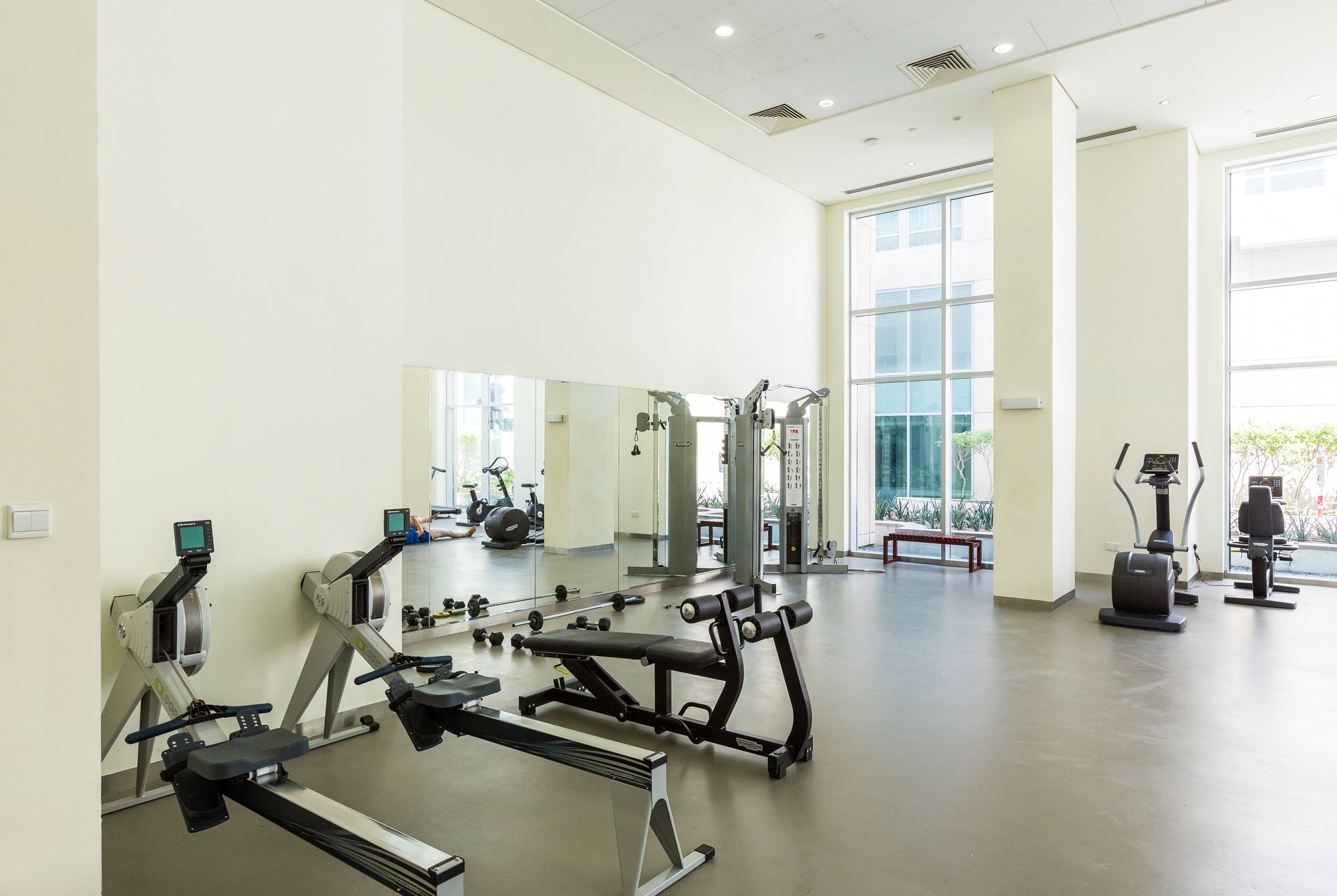 Faraway Homes - Burj Views Luxury