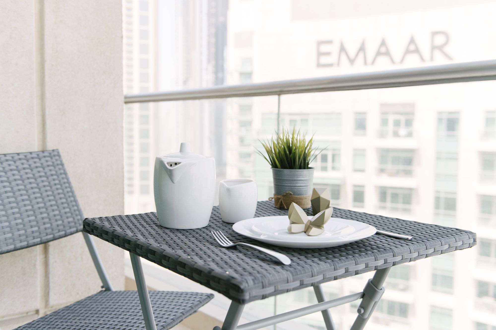 Faraway Homes - Burj Views Luxury