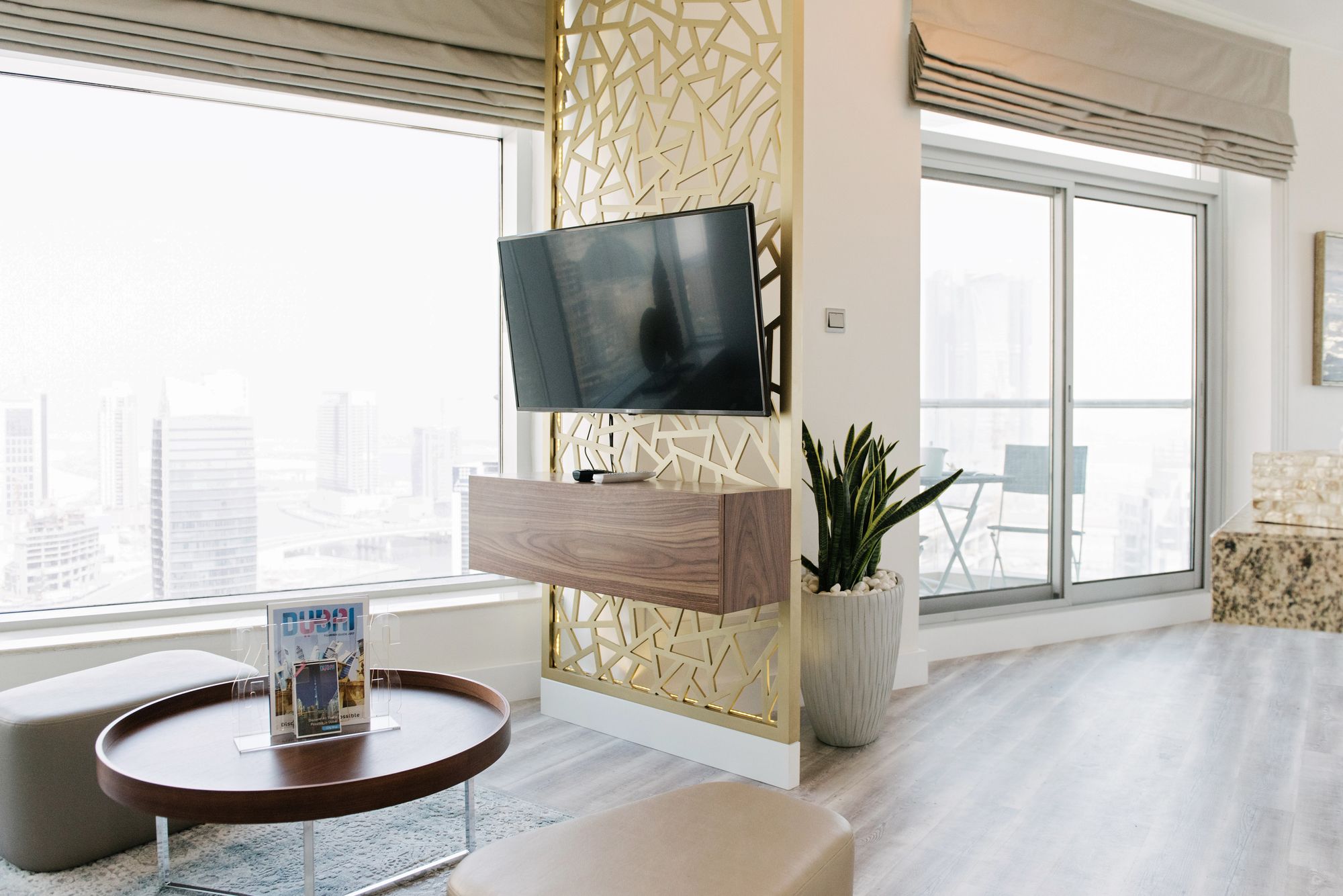 Faraway Homes - Burj Views Luxury