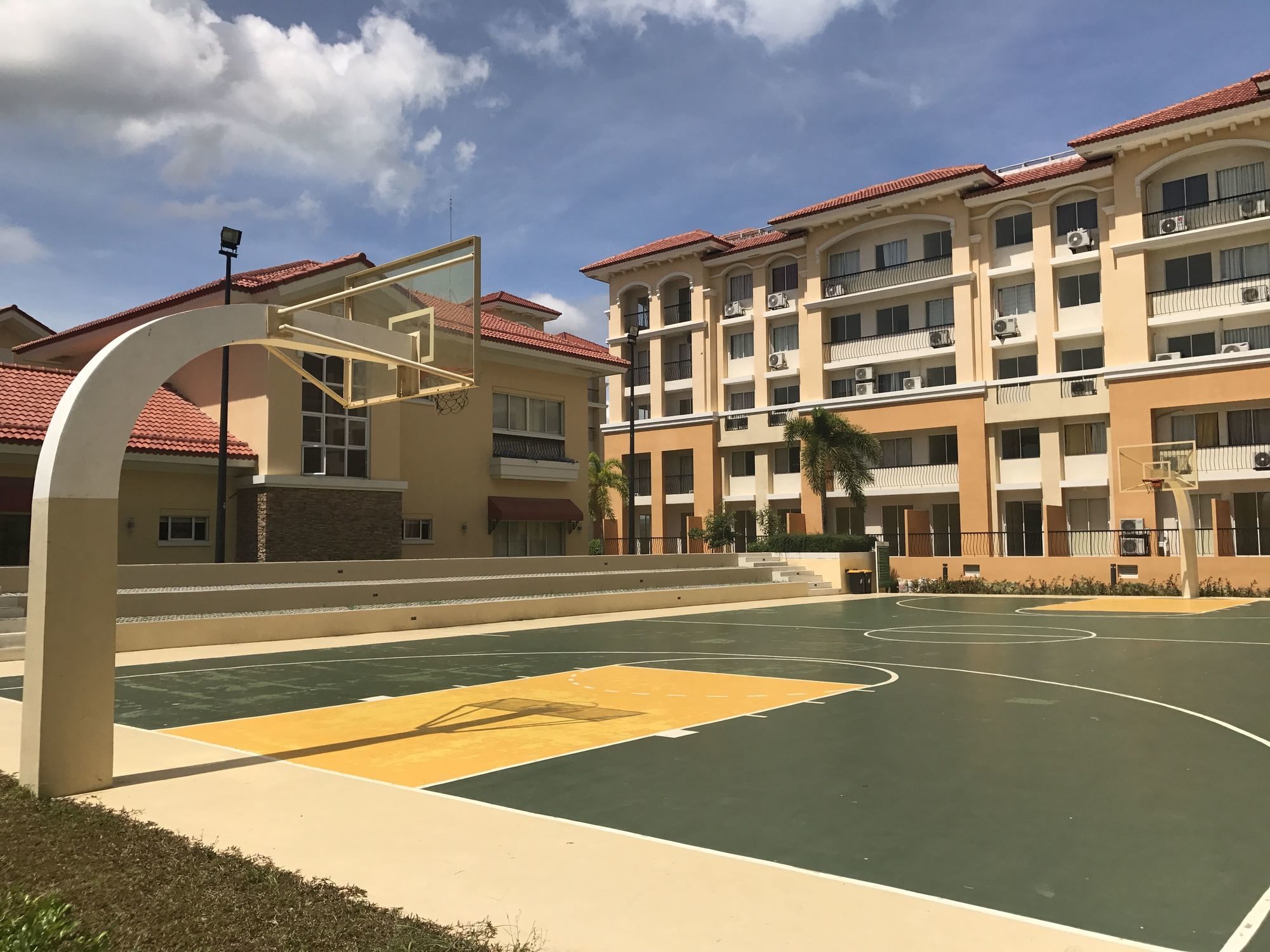 San Remo Oasis Serviced Apartments