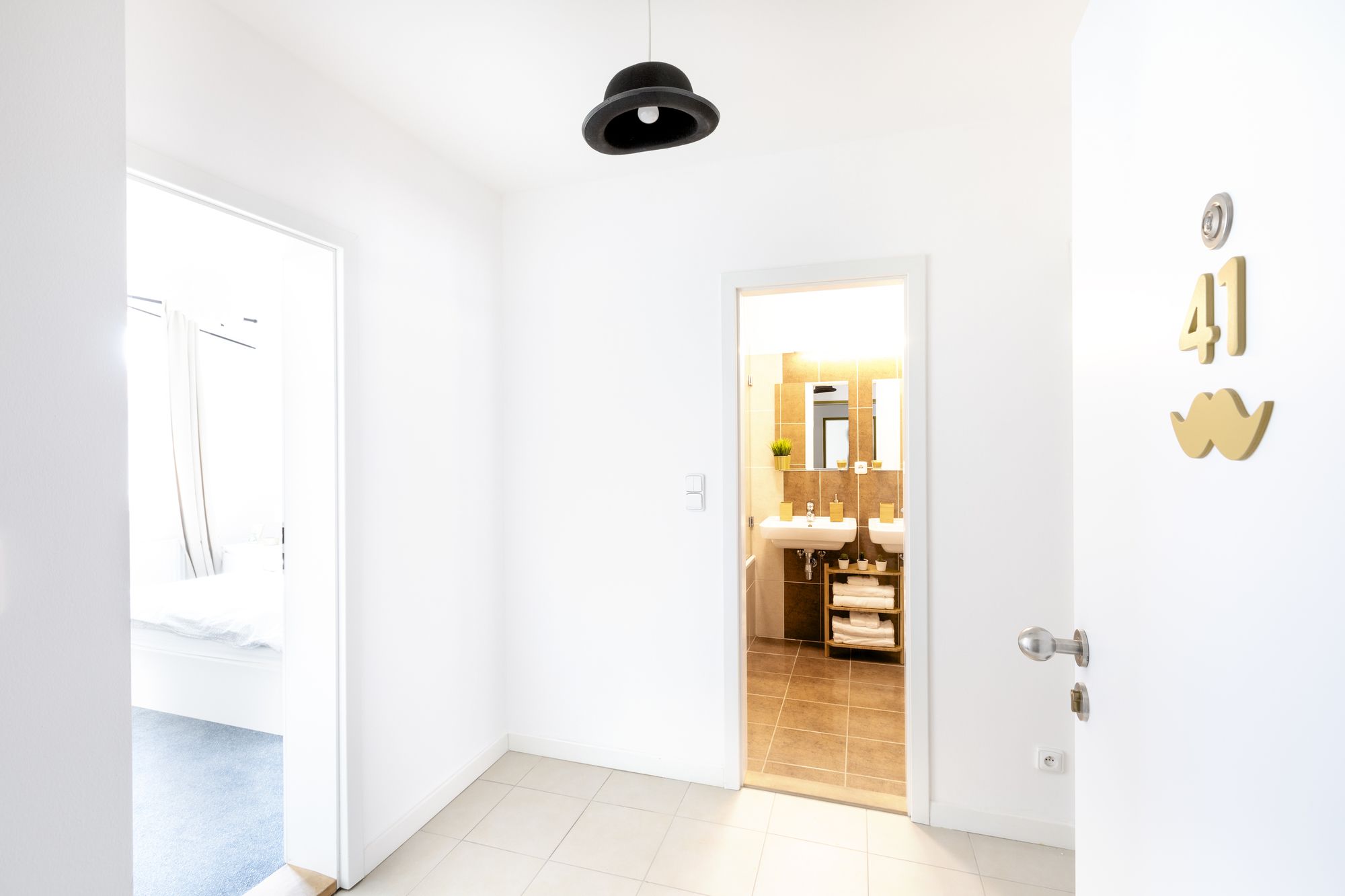 Little Tom Apartments