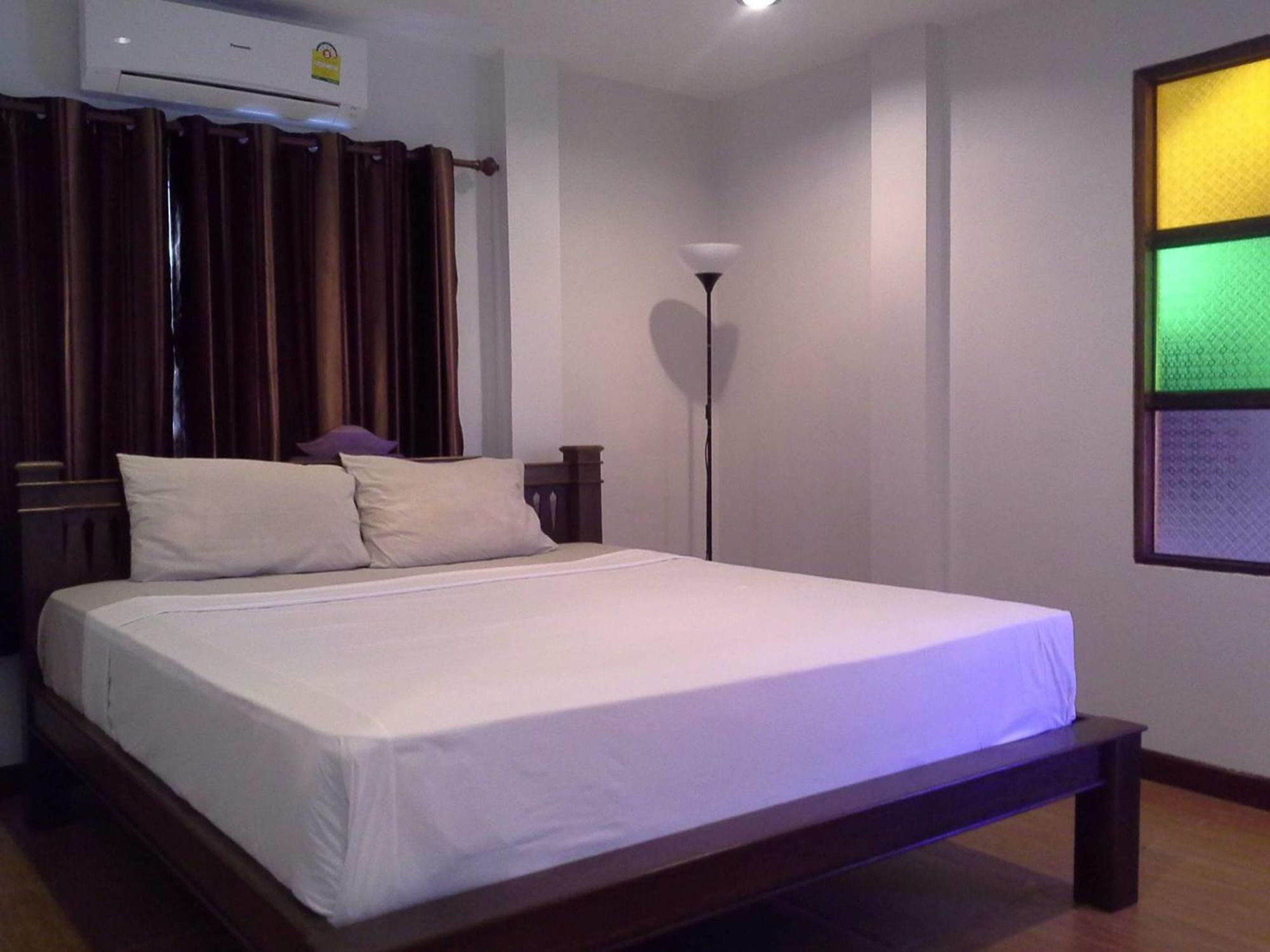 Libra Guesthouse