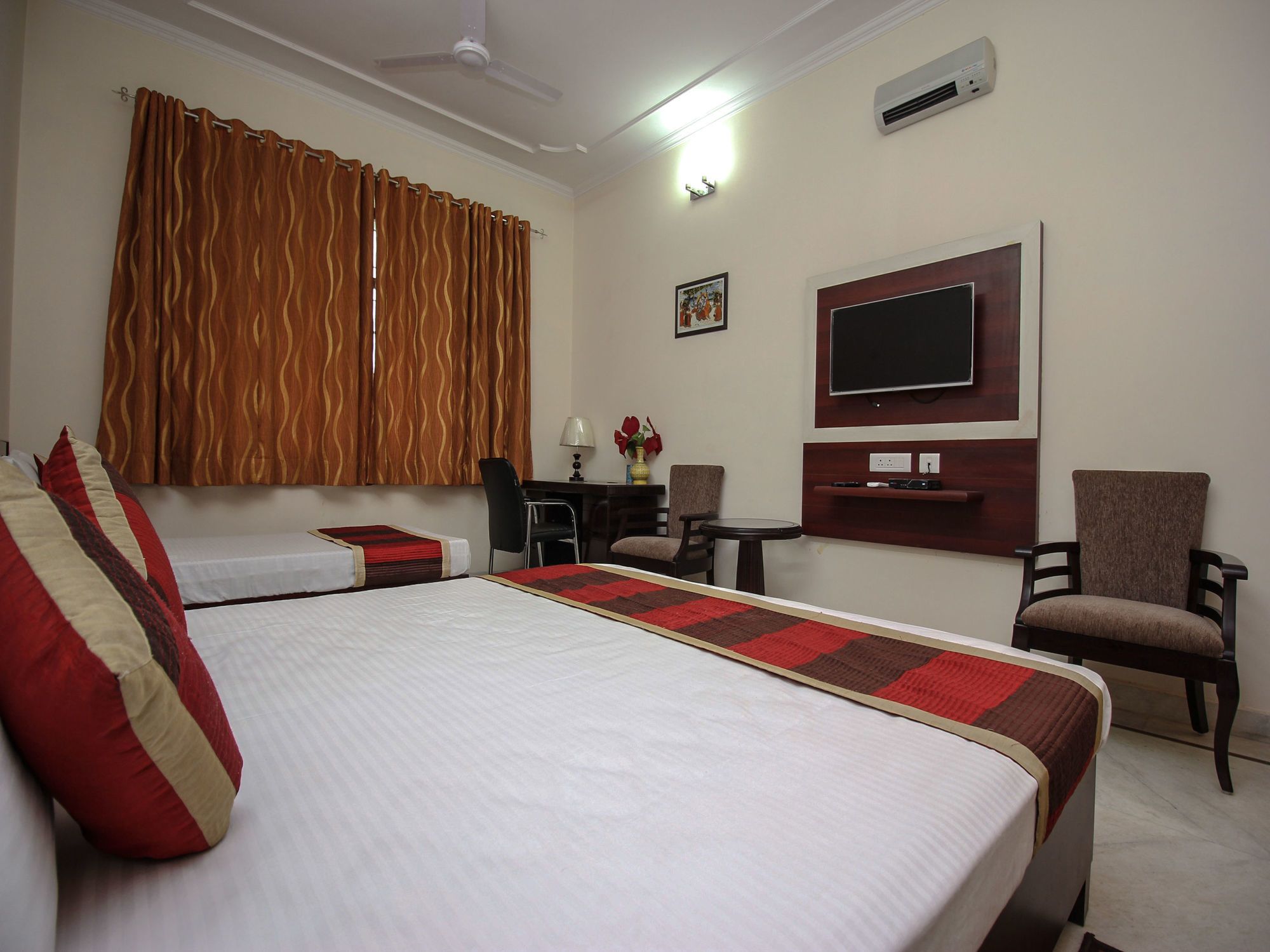 OYO 5550 Jaipur Homestays