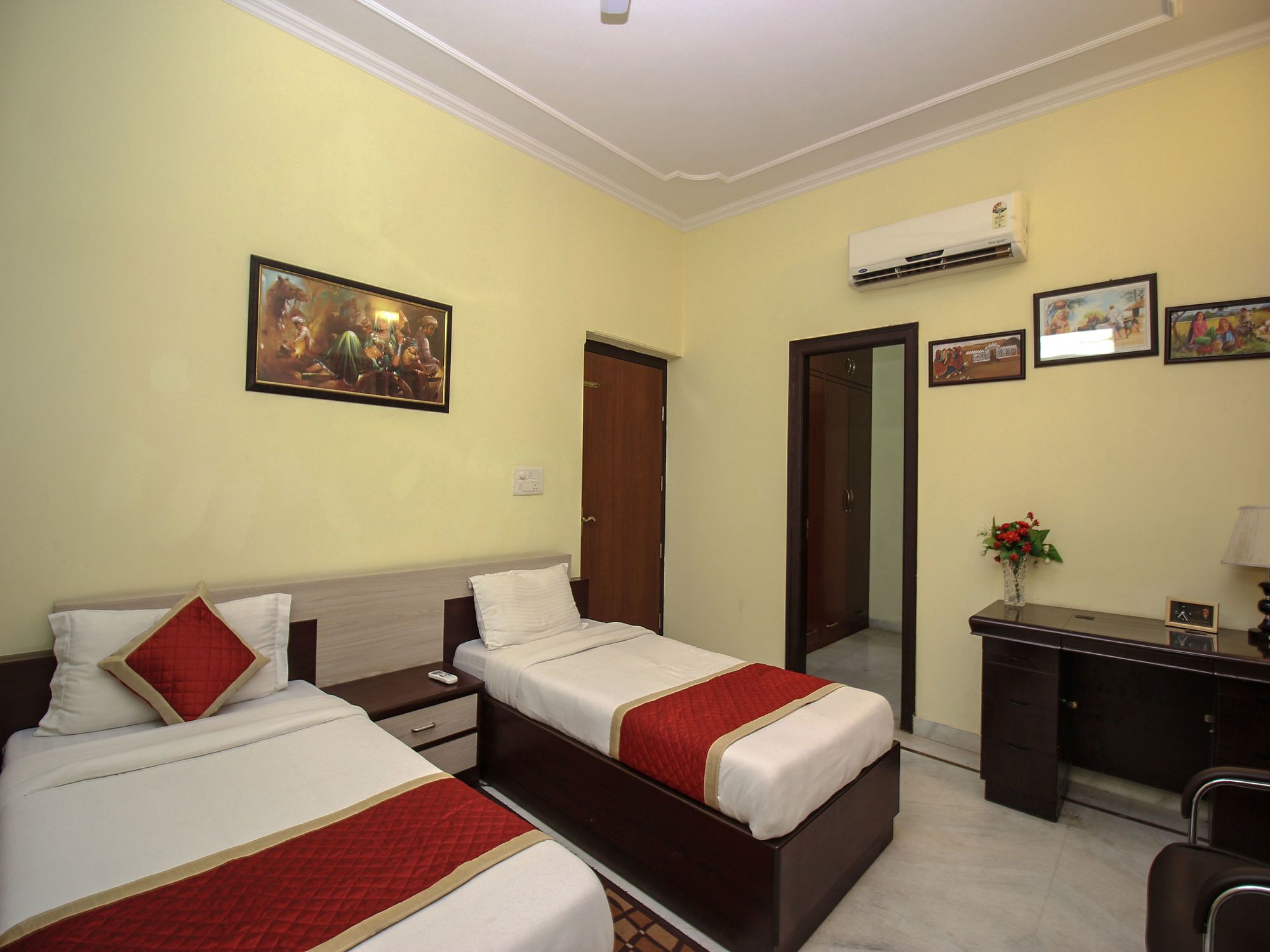 OYO 5550 Jaipur Homestays