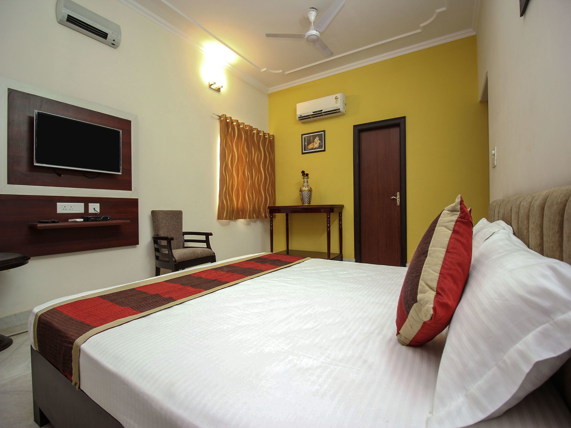 OYO 5550 Jaipur Homestays