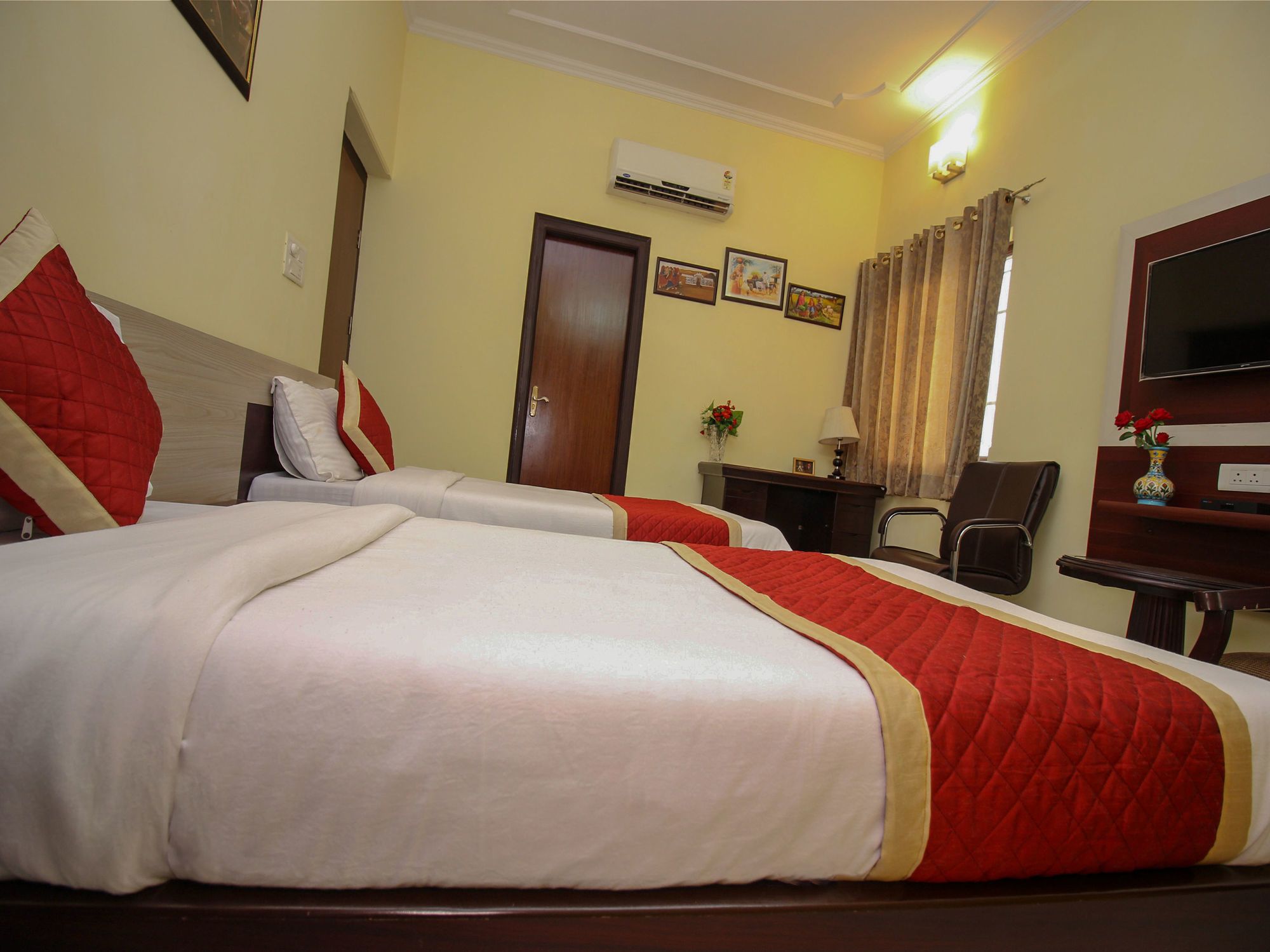 OYO 5550 Jaipur Homestays