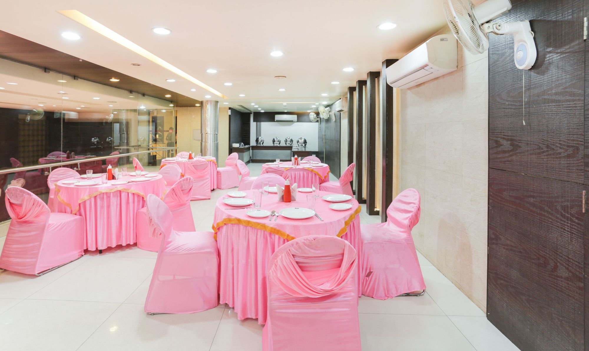 Treebo Bliss Raja Park