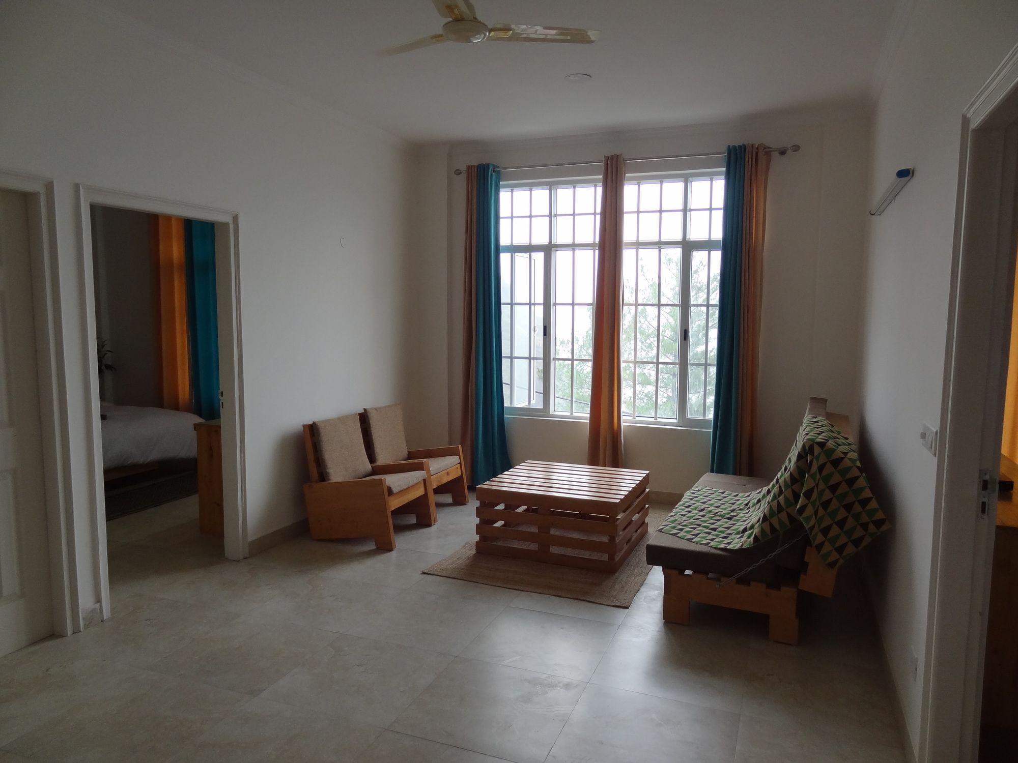 Spangle Heights - Shimla, Suites & Residences