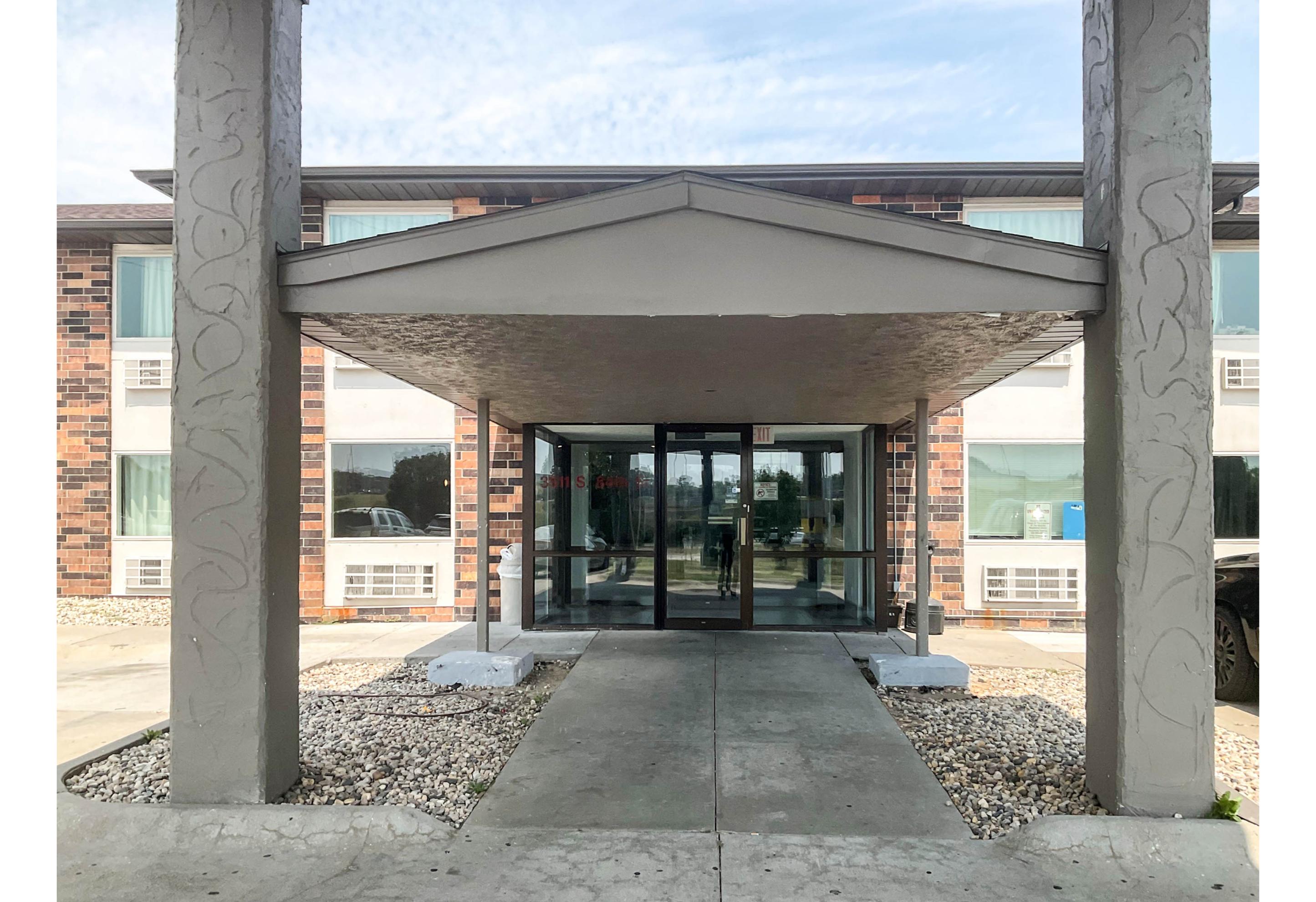 Motel6 Omaha, NE - Central