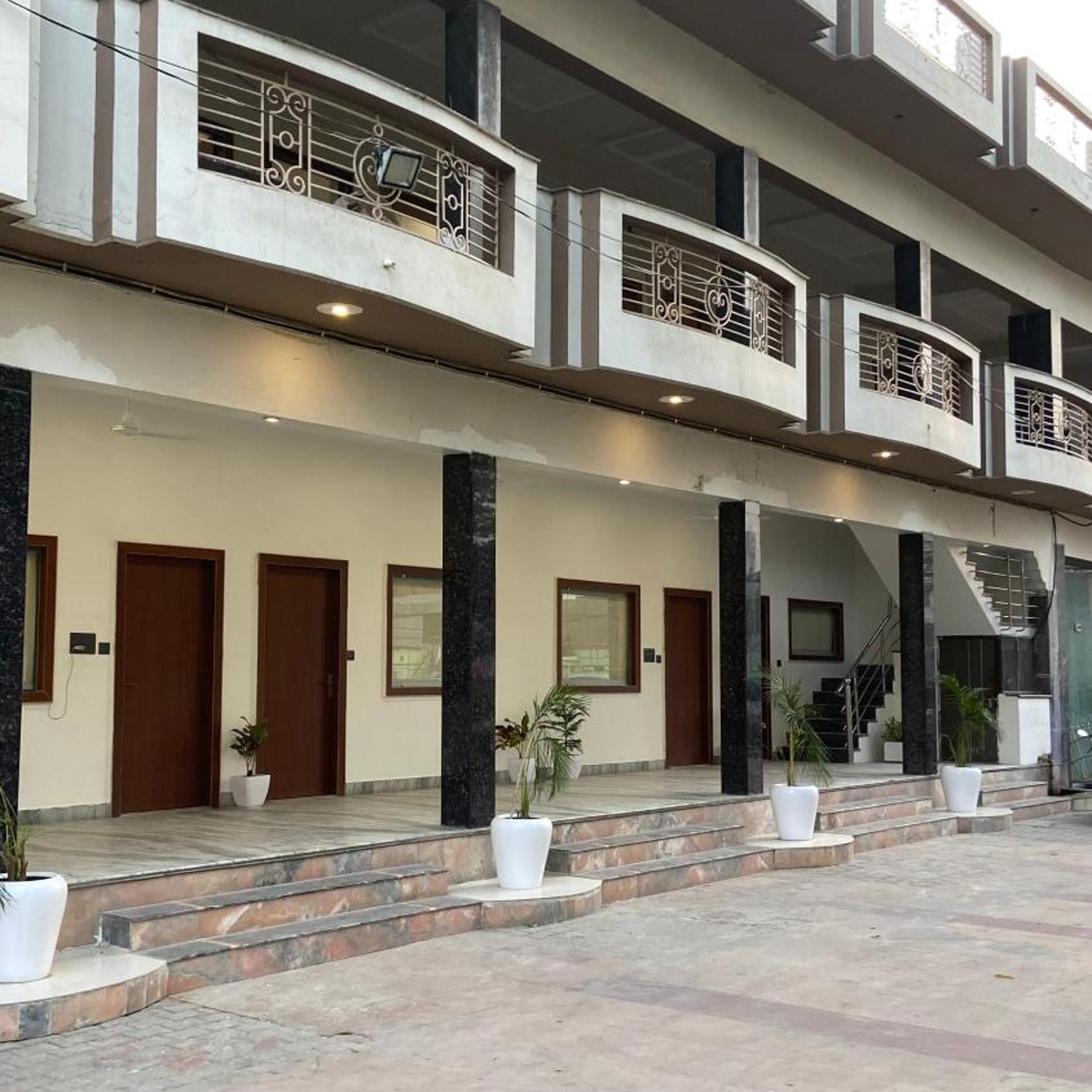 Hotel Kedar Dham, Mathura