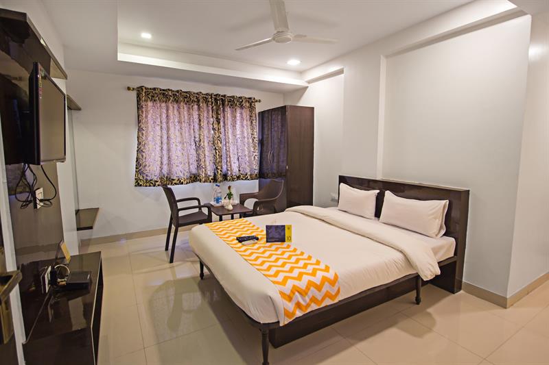 FabHotel Chetan Executive Hadapsar