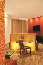 Waterstones Hotel