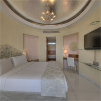 Waterstones Hotel