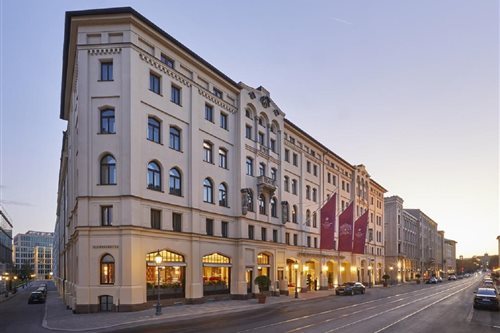 Hotel Vier Jahreszeiten Kempinski Munich