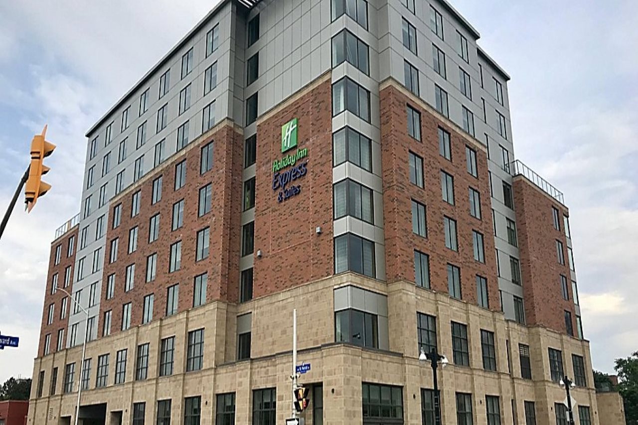 Holiday Inn Express and Suites Downtown Ottawa East in Gatineau!