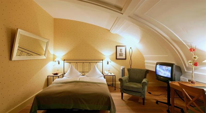 Hotel Romantik Seehotel Sonne, Schweiz, Küsnacht. Großes 1