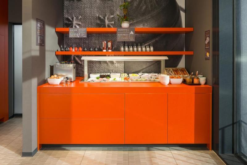 Hotel Ibis Baden Neuenhof, Schweiz, Neuenhof. Großes 1