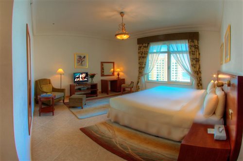 Royal Club Palm Jumeirah by Royal Vacation Homes Rental