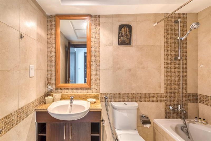 Stunning Apt With Amazing Golf Course Views, Fits 6 [VR]