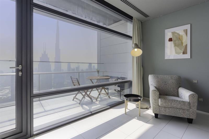 2BR Modern Apt With Magnificent Views of Dubai Skyline [VR]