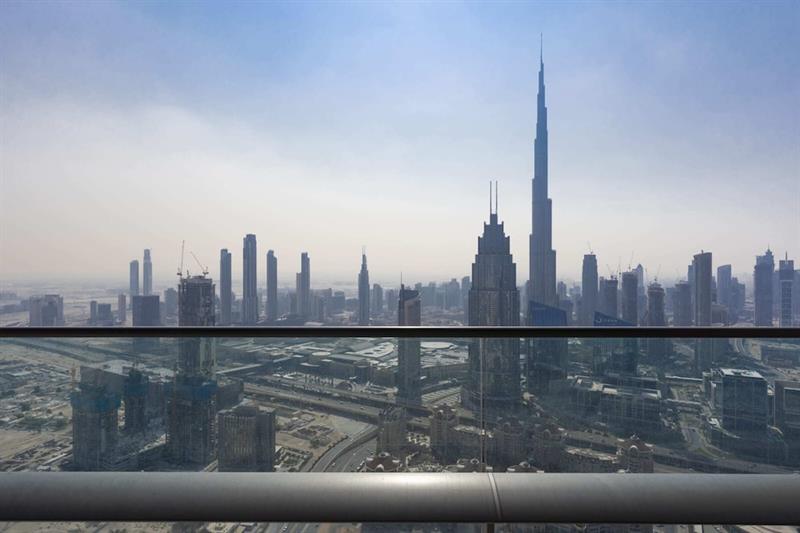2BR Modern Apt With Magnificent Views of Dubai Skyline [VR]
