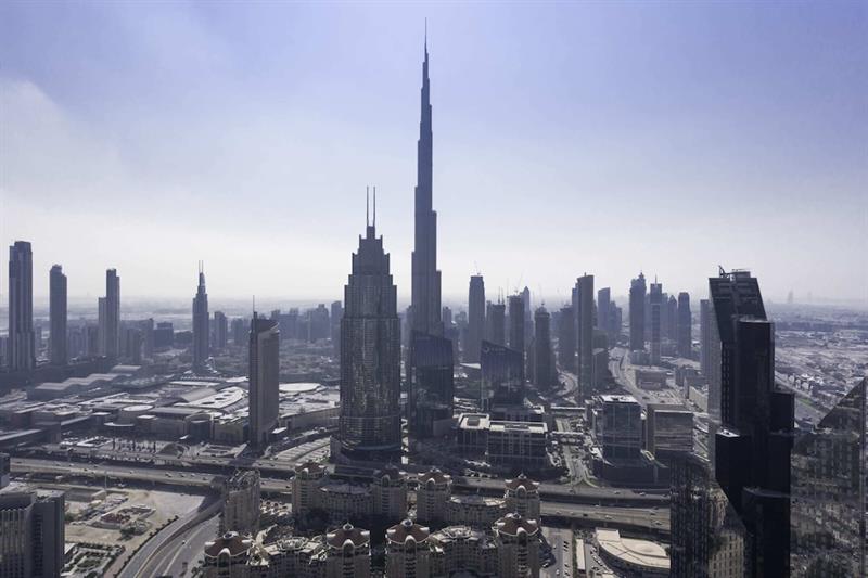 2BR Modern Apt With Magnificent Views of Dubai Skyline [VR]