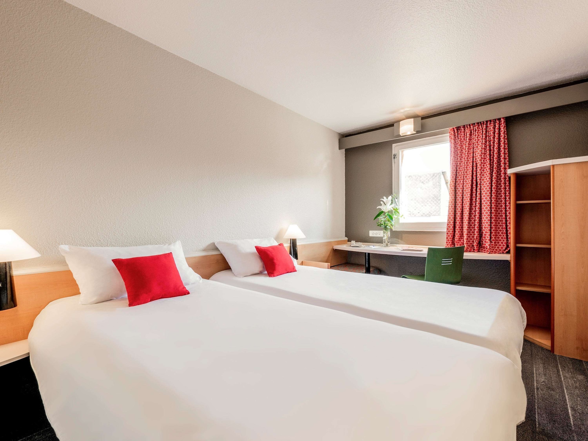 Hotel B&B Hotel Lourdes Centre, Frankreich, Lourdes. Großes 2
