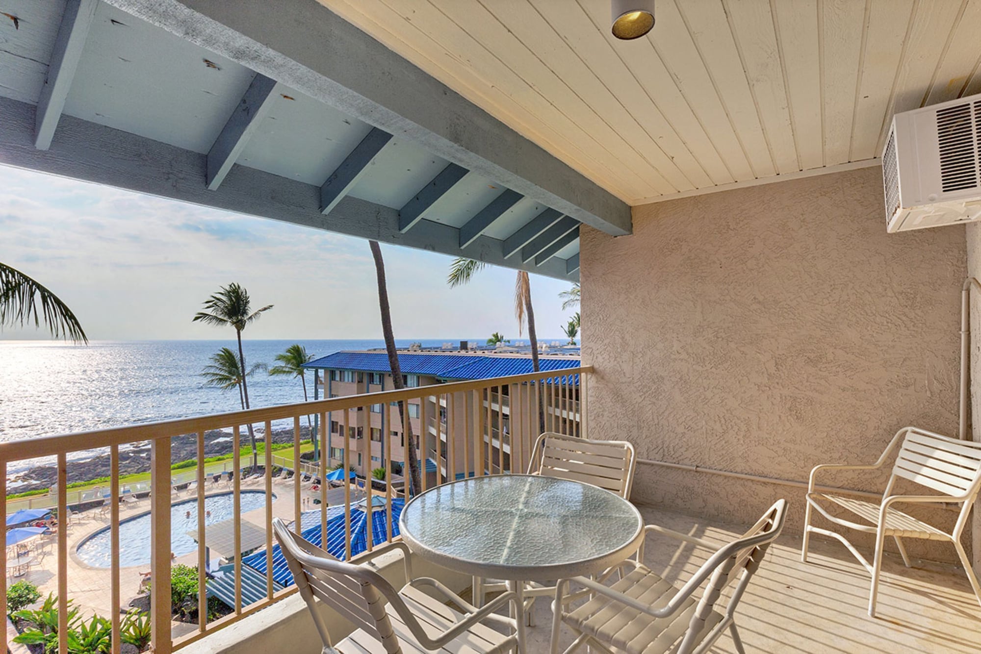 Castle Kona Reef a Condominium Resort
