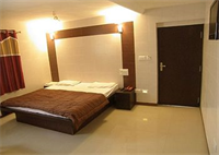 Golden Hotel