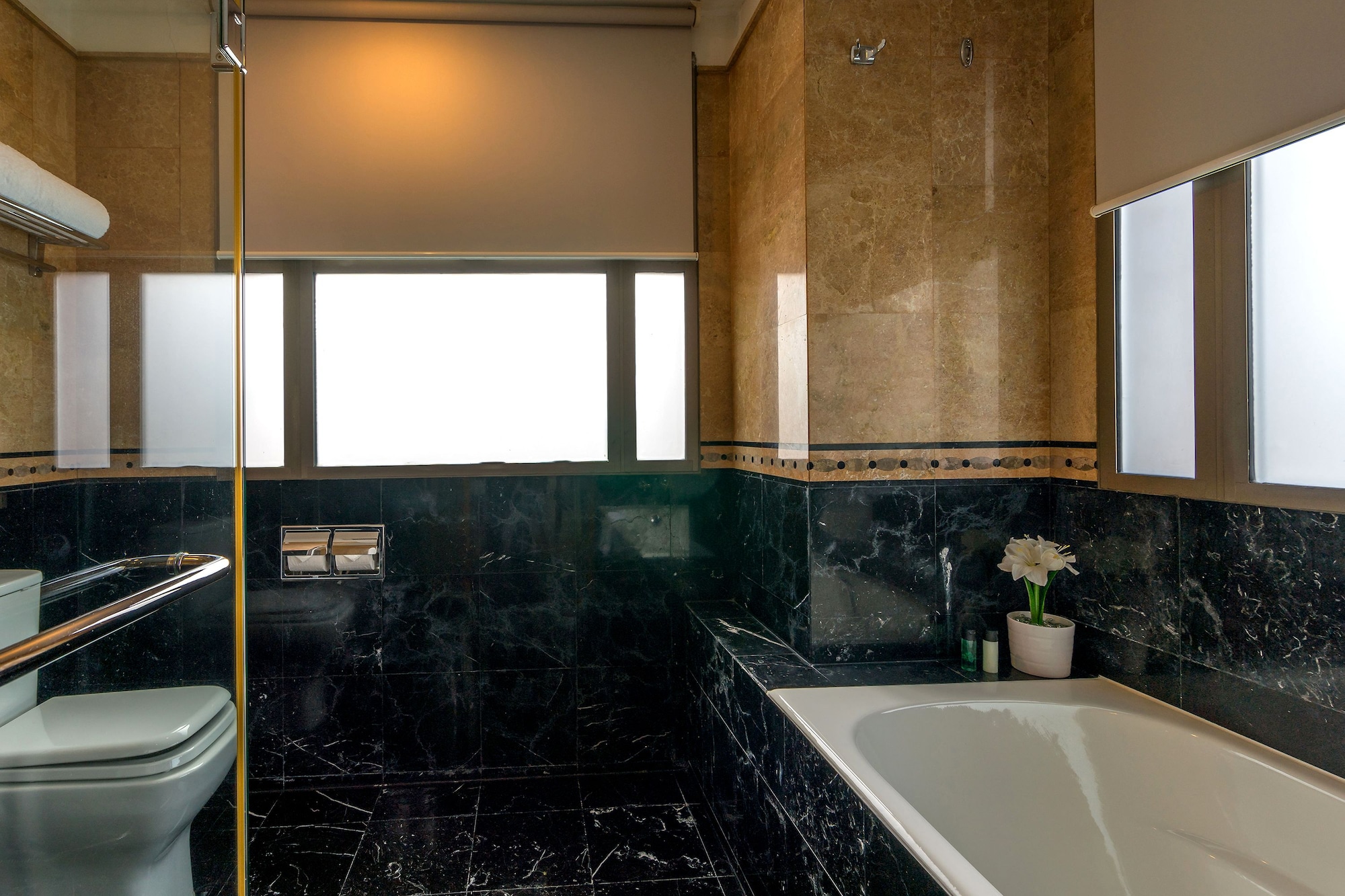 Hotel Orchard Parksuites, Singapur, Singapur. Großes 2