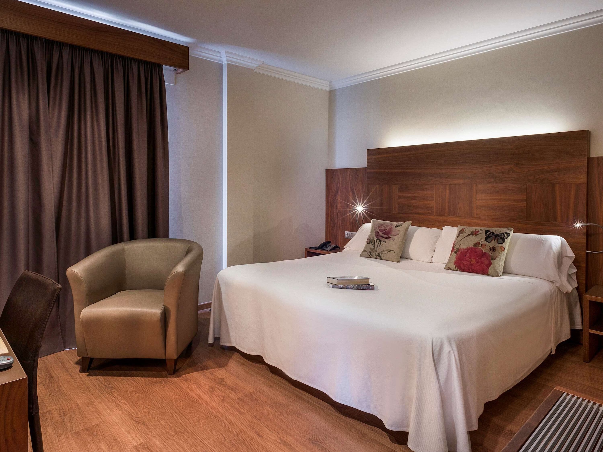 Hotel ibis Styles Figueres Ronda, Spanien, Figueres. Großes 1