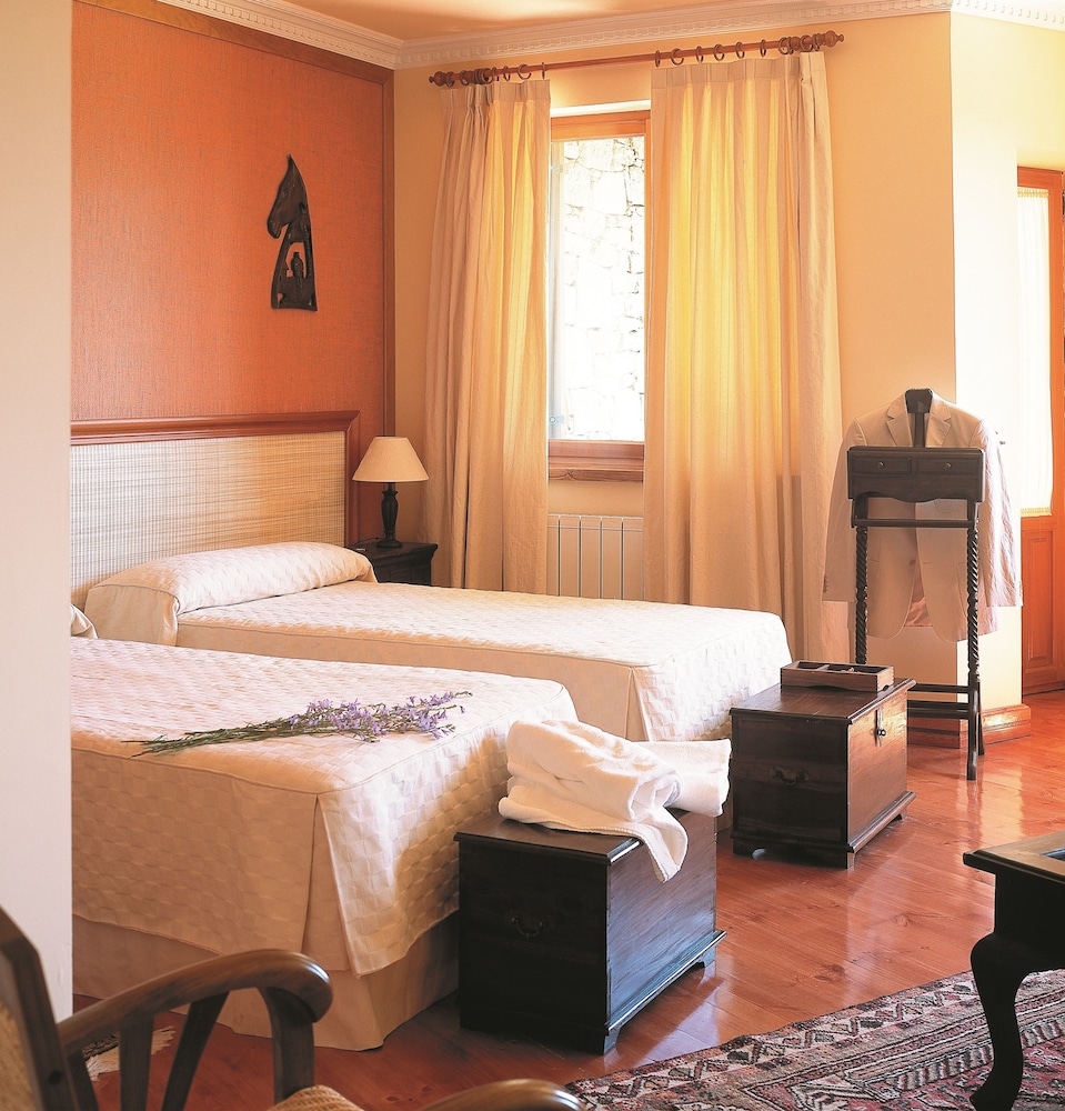 Rusticae El Milano Real Hotel