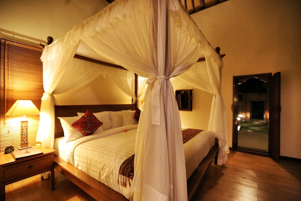 The Sanyas Retreat