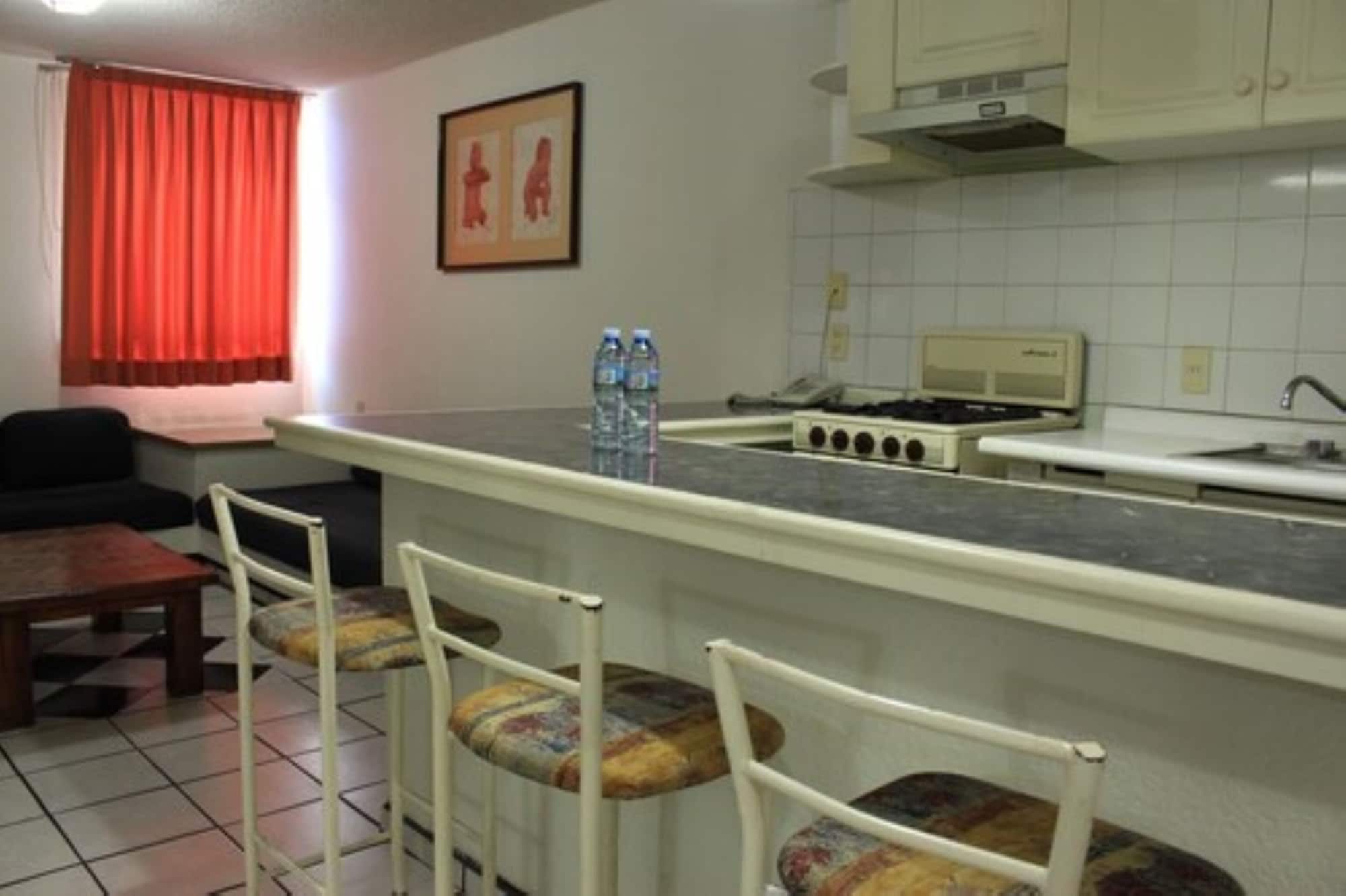 Suites Futura Plaza del Sol