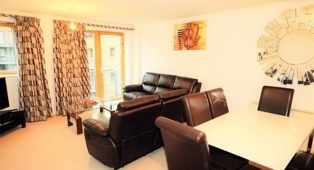 Zen Apartments - Docklands