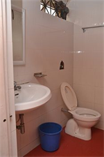 Side Image 2