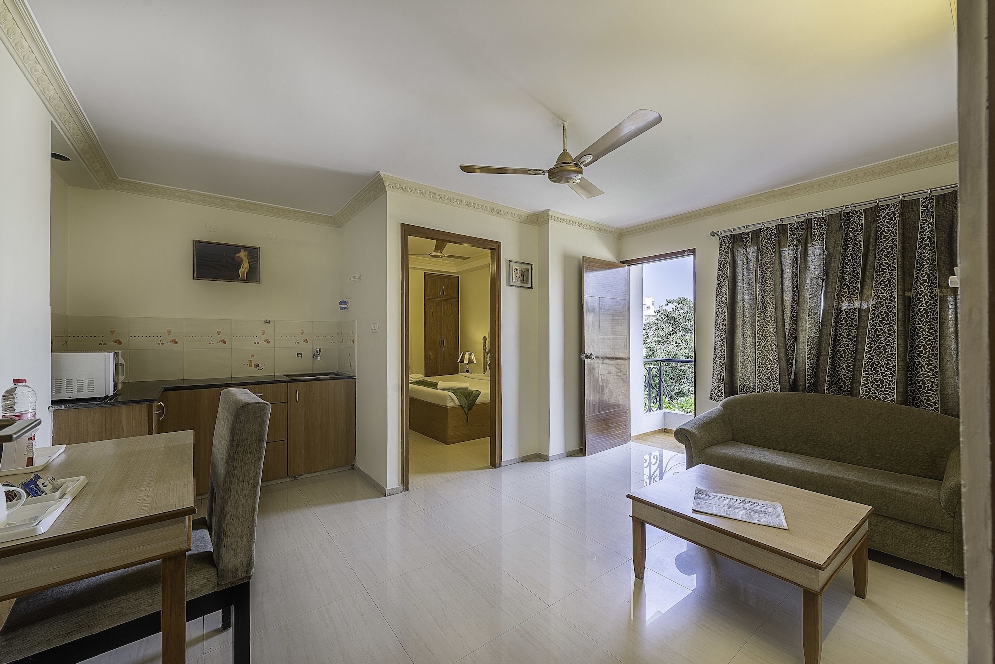 Treebo Woodsvilla Suites
