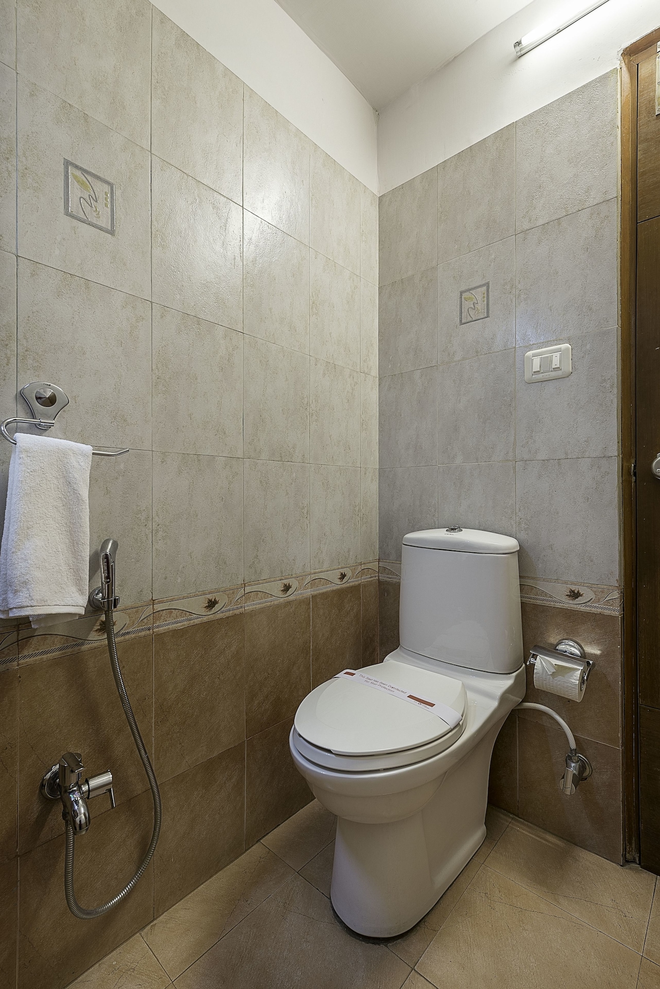 Treebo Woodsvilla Suites