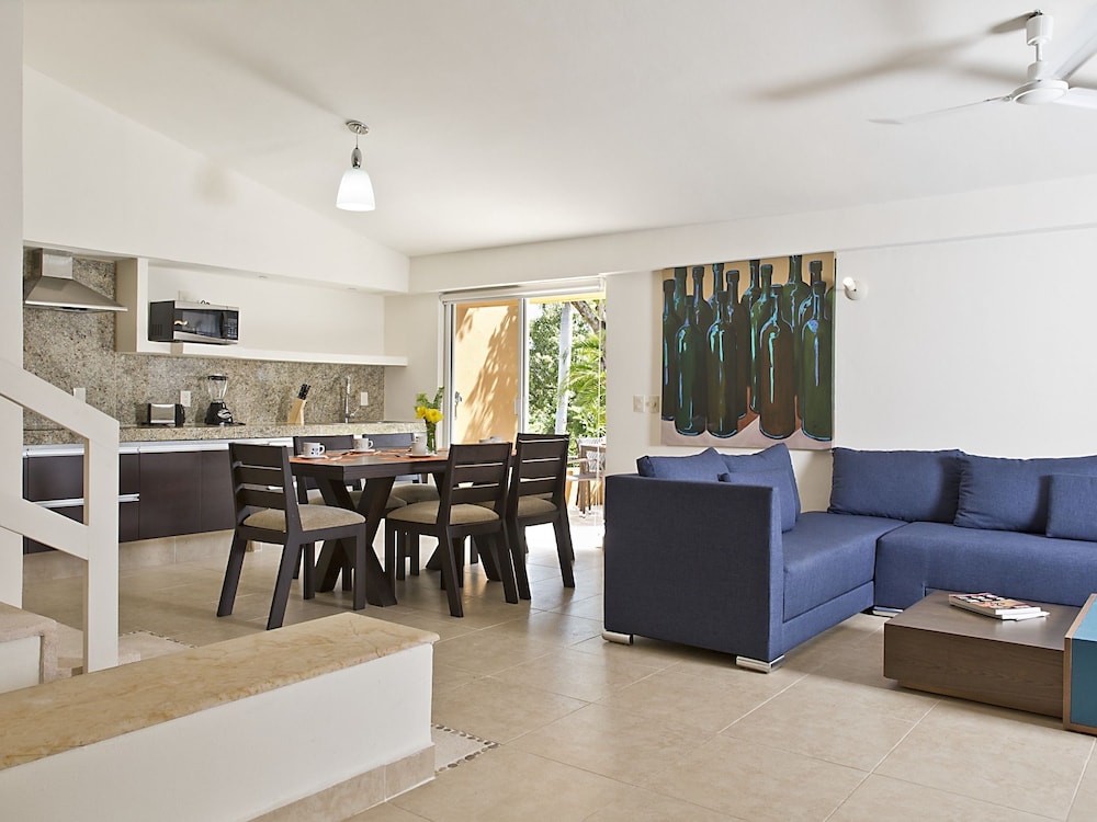 Villas Ixzi Plus