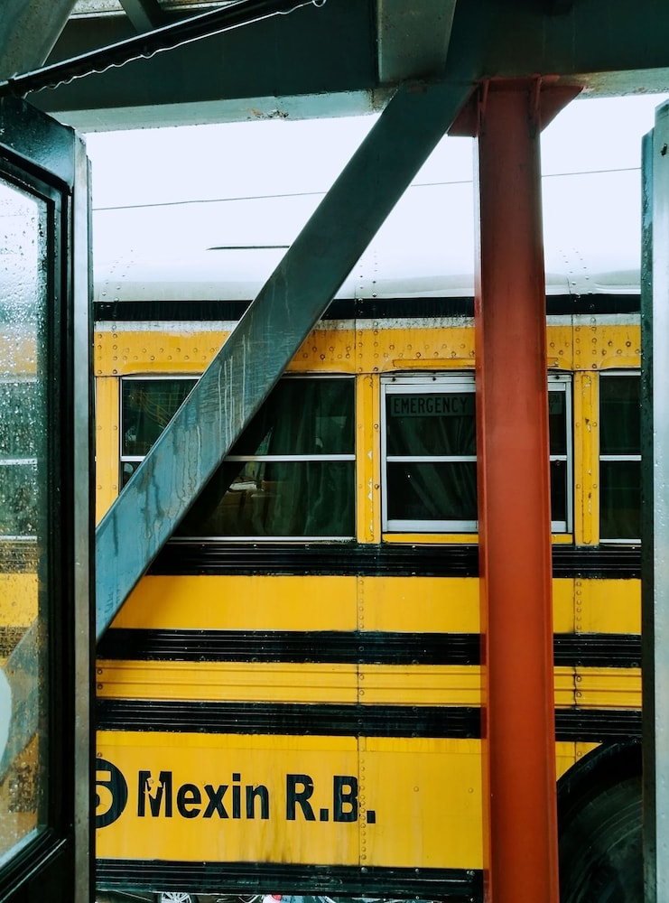 Village Utopia Backpackers Hostel