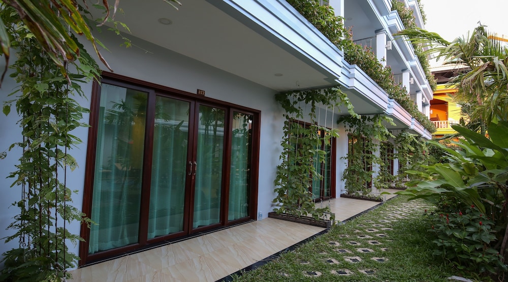 Chheng Residence