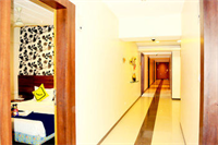 Side Image 2
