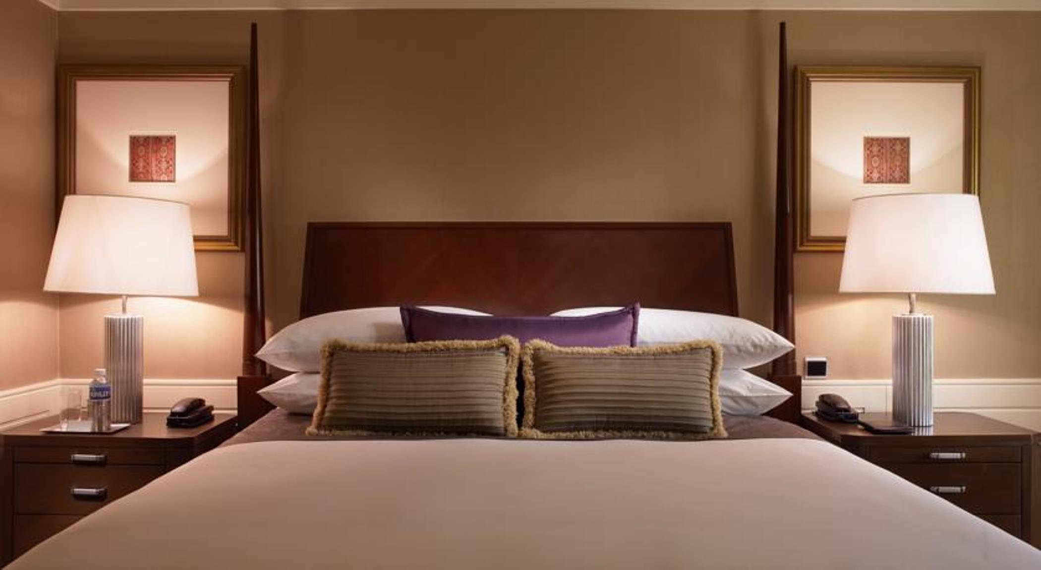 Double room. City view, Premier.