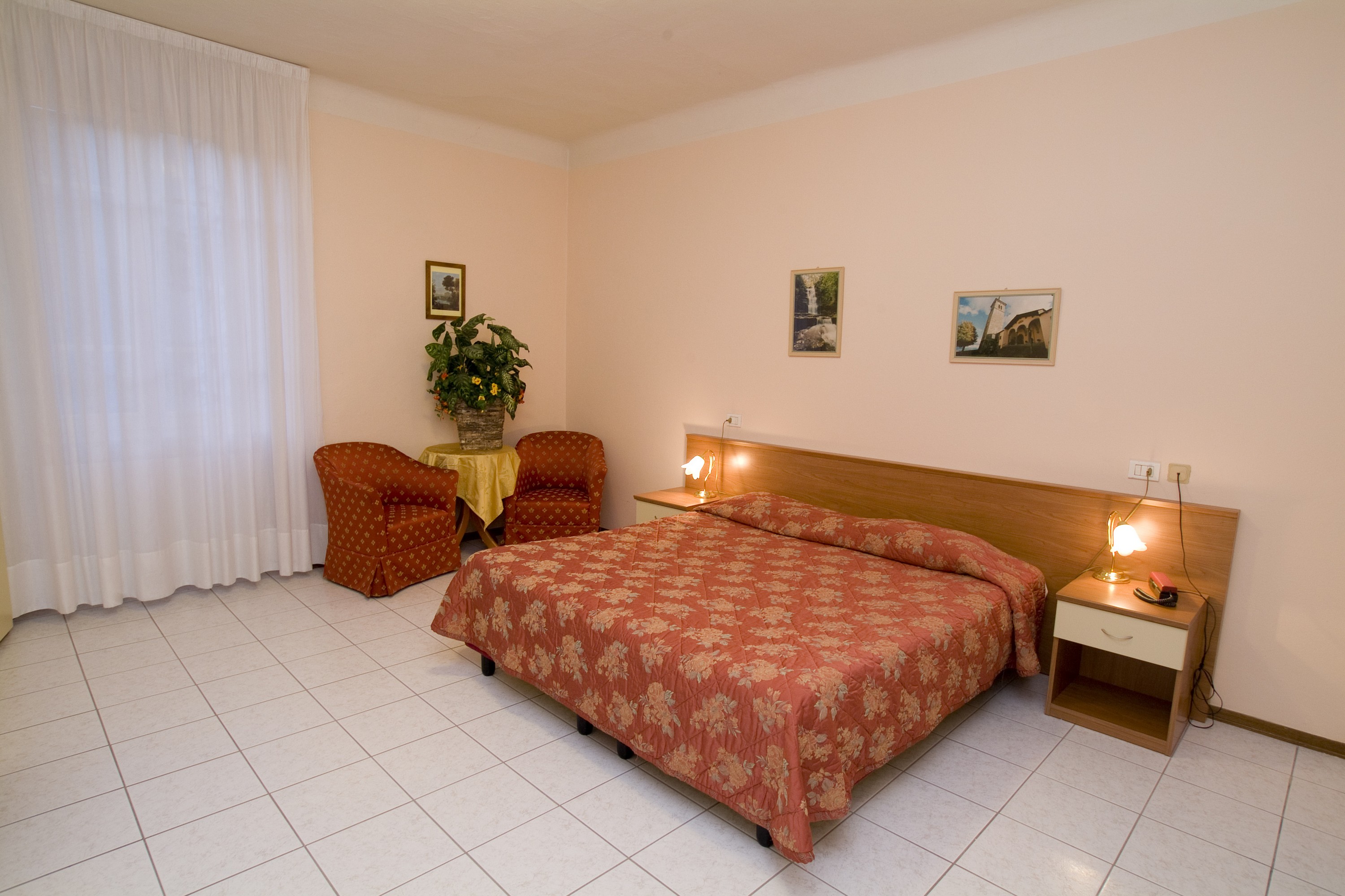 Hotel Roma, Italien, Porretta Terme. Großes 2