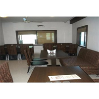 Side Image 2