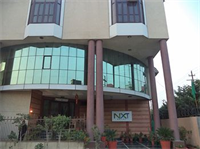 Side Image 1