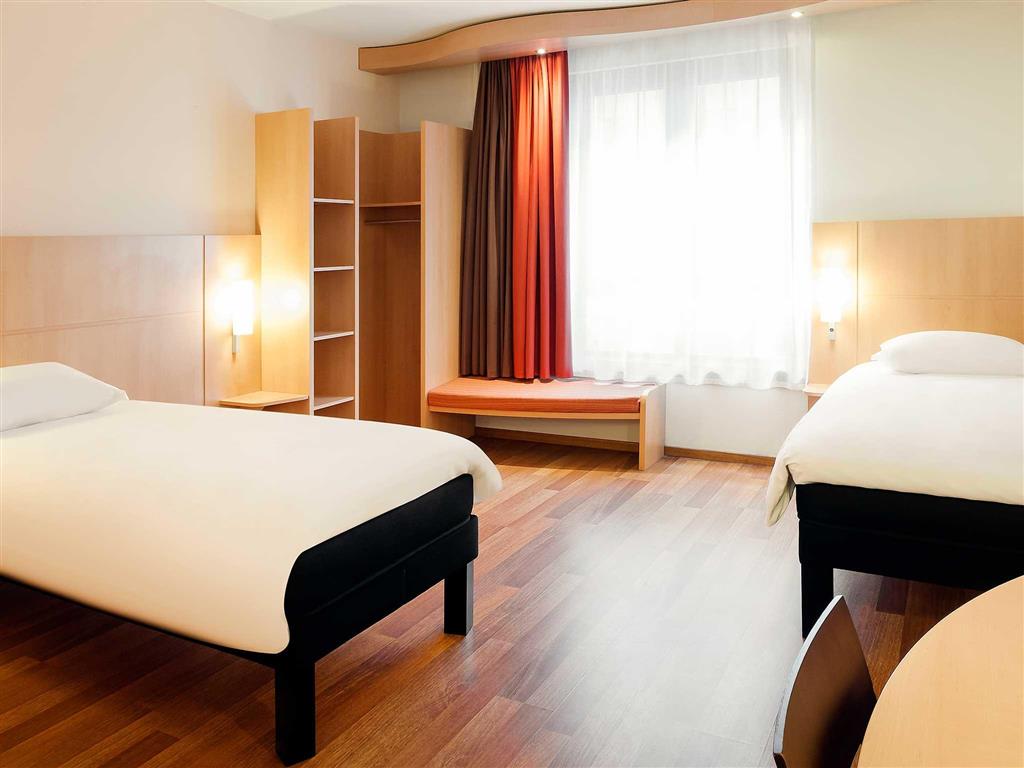 Hotel Hotel Ibis Brussels Centre Gare Midi, Belgien, Brüssel. Großes 2