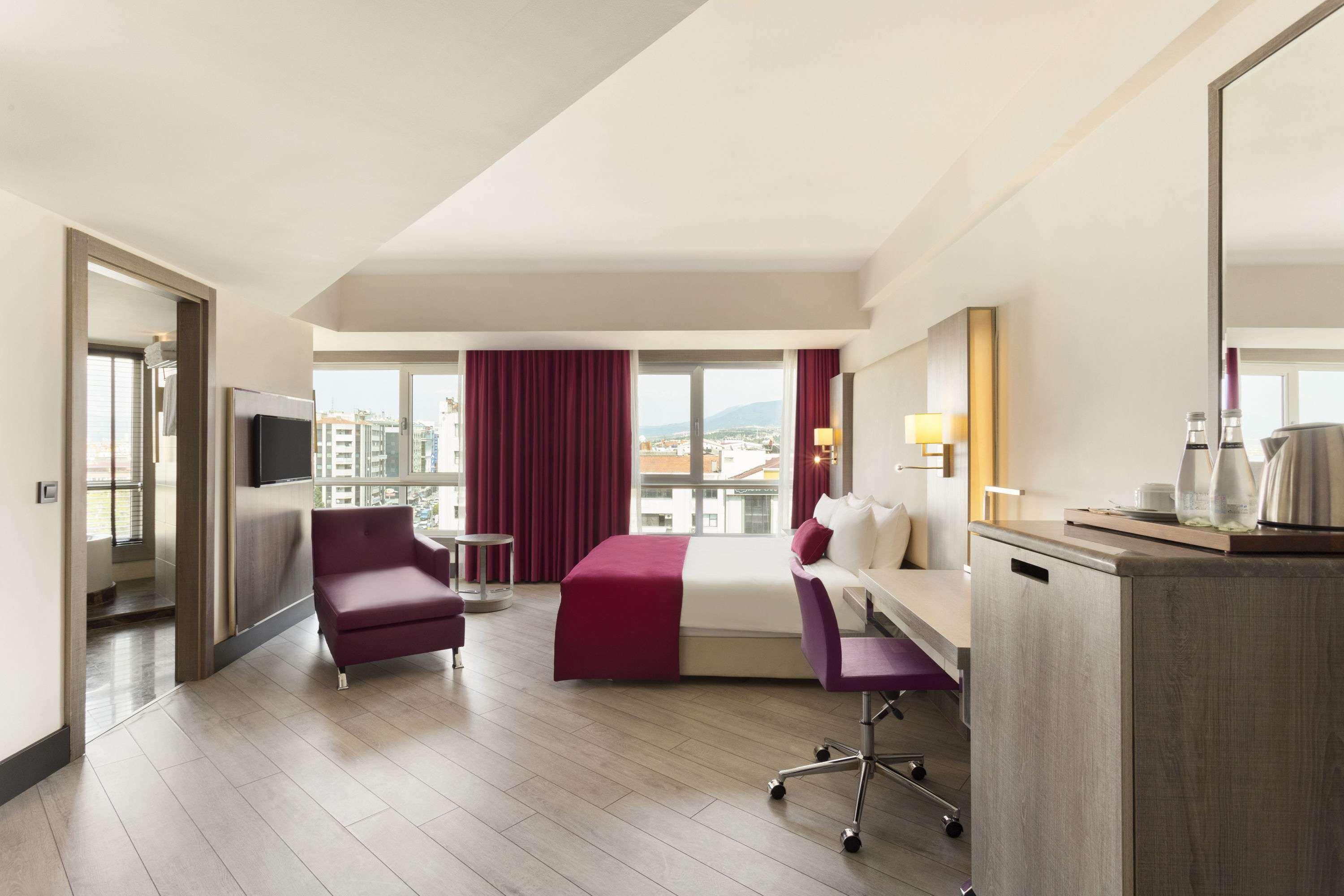 Hotel Ramada Plaza by Wyndham Izmir, Türkei, Izmir. Großes 1